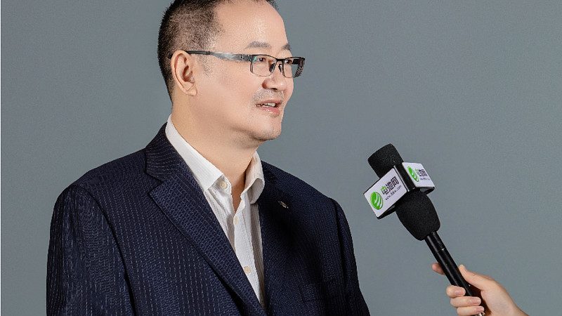 2025年家用太阳能光伏板价格揭秘：每瓦多少才算合理？**